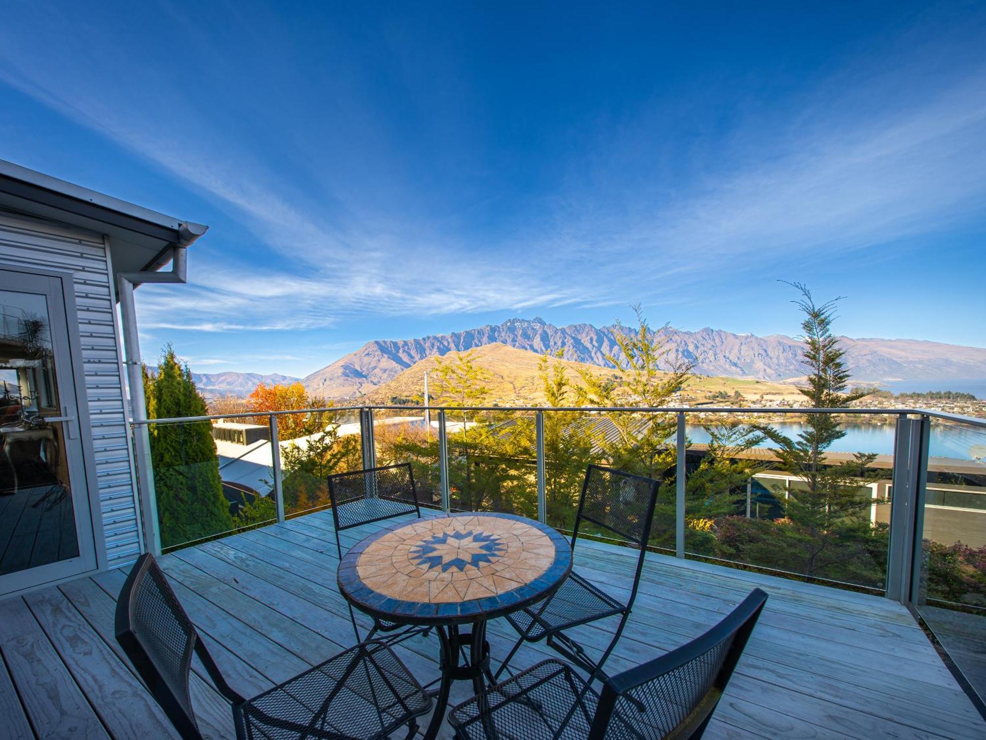 Wakatipu Vista Villa ควีนส์ทาวน์ ภายนอก รูปภาพ